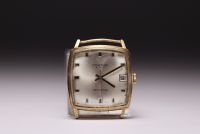 Pontiac Bilomatic, Pontiac Memodate, Lincoln moon phase, set of three watches in 18k yellow gold, to be reviewed.