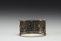 Silver bracelet decorated with a micro mosaic 