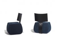Pascale MOURGUE (1943-2014) pour Cinna, France - Paire de chauffeuses modèle Tazia, bois plaqué chêne et tissu.