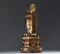 Japan - Carved lacquered and gilded wood Buddha on an openwork base, 19th century.