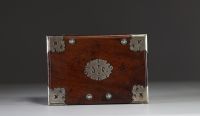 Coffret Colonial en loupe et argent des Indes Orientales Néerlandaises, Ceylan - Sri Lanka, d'époque XVIIIème.