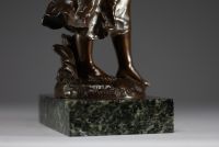Hippolyte François MOREAU (1832-1927) ‘Jeune paysanne’ Shaded patina bronze proof, signed.
