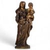 Vierge à l'enfant  en bois polychromé.Epoque XVIIIème.