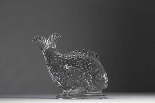 Val Saint Lambert - Rare Art Deco moulded glass poison.