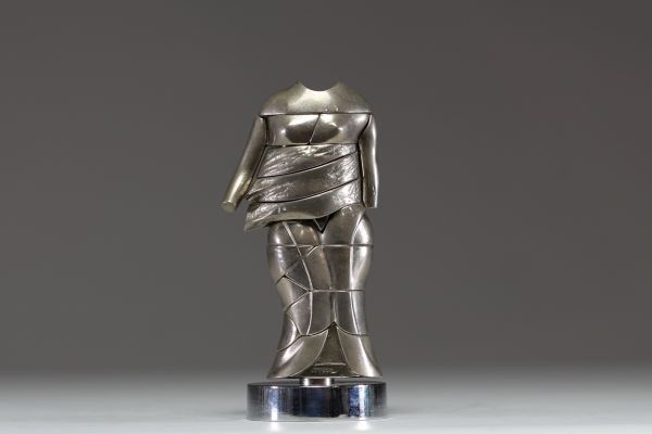 Miguel BERROCAL (1933-2006) - ‘Caryatid’ Nickel-plated sculpture/puzzle, second half 20th century.
