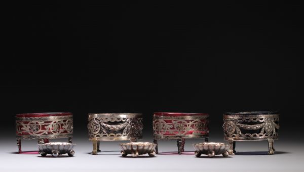 Ensemble de quatre salerons en argent et trois en métal argenté. XIX et XXème.