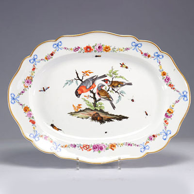 Meissen grand plat de table en porcelaine à décor d'oiseaux sur fond blanc