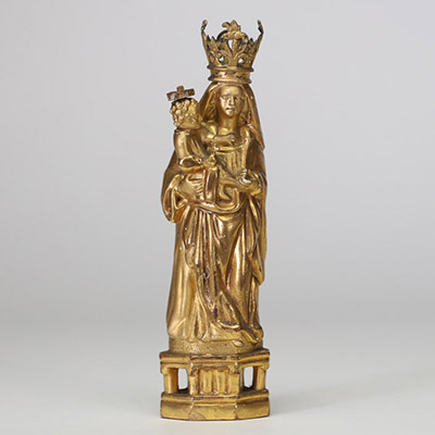 VIERGE À L’ENFANT EN BOIS DORÉ , XVIIIe siècle