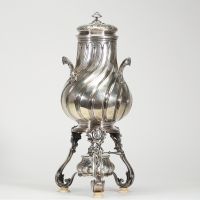 Samovar en argent, France, époque Napoléon III Poinçon Minerve 1er titre (950/1000) Orfèvre à identifier