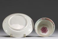 China - Bowl and plate in polychrome porcelain with floral decoration, 18th century.