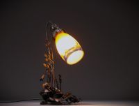 MULLER frères Lunéville - Lampe de table à décor de roses, pied signé Van Bockel.