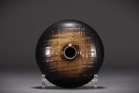 Suzanne RAMIÉ (1905-1964) Vase en céramique vernissée en dégradé de brun, atelier Madoura.