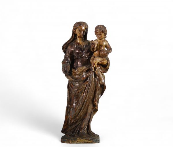 Vierge à l'enfant  en bois polychromé.Epoque XVIIIème.