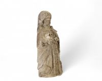 Sculpture de sainte en pierre calcaire, France, XVIe siècle