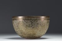 China - Bronze bowl decorated with warriors, mark under the piece.