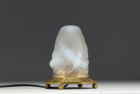 VERLYS France - Nightlight in opalescent glass decorated with wild ducks, bronze base, circa 1930