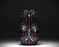 Val Saint Lambert - Rare Art Deco vase decorated with a cat's head in red with blue lining.