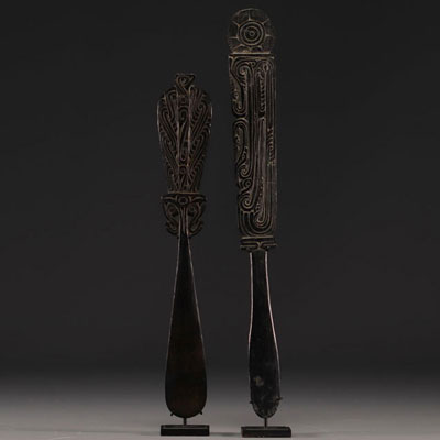 2 Lime spatula - Massim - Papua New Guinea