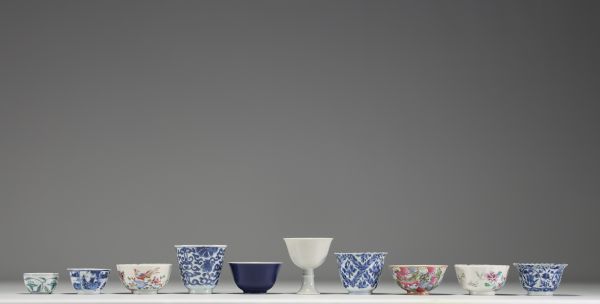 China - Set of ten 19th century white blue and polychrome porcelain bowls, various marks under the pieces.