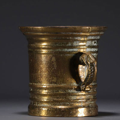 Holland - Bronze mortar, dolphin-shaped handles, probably 17th century.