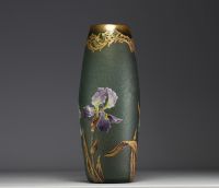 MONTJOYE Verrerie de Saint-Denis - Imposing acid-etched frosted glass vase with enamelled iris decoration, Montjoye mark under the piece.