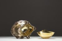 Wolfers - Sauceboat in solid silver and gilt, Wolfers hallmark under the piece.
