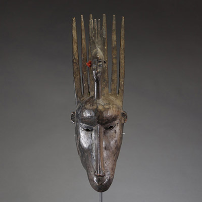 Afrique - Imposant masque « Ntomo » Bamana / Bamabara à 6 cornes, Mali, 1ère moitié XXème.