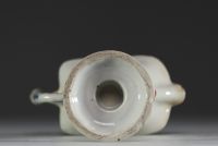 China - Polychrome porcelain teapot, East India Company, coat of arms of the princes-bishops of Liège, 18th century.
