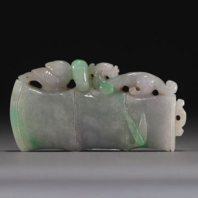 Chine - Jade sculpté à décor de dragon et phénix, époque Qing.