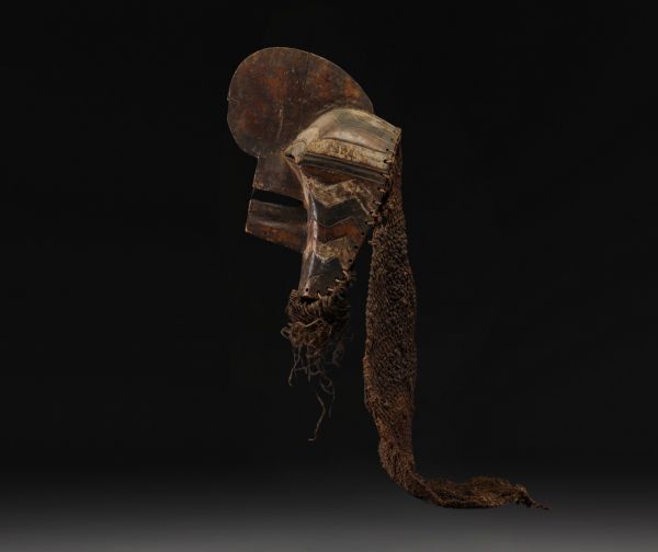 Masque de danse Kifwebe (Songye) Bois, pigments naturels, RDC XXème