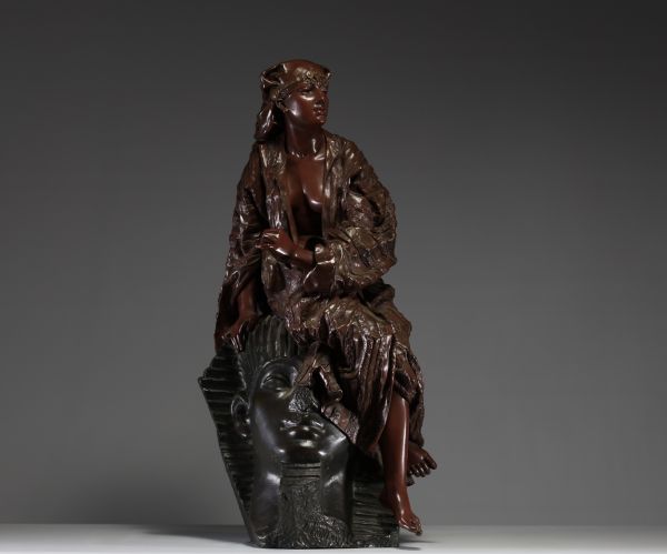 Gaston VEUVENOT LEROUX (1854-1942) ‘Aïda’ Large bronze sculpture with multiple patinas, signed on the base.