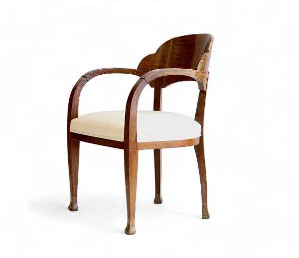 Henry VAN DE VELDE (1863-1957) Mahogany and mahogany veneer armchair, model created in 1908.