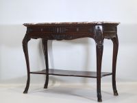 Liège console table, finely carved belt, curved legs ending in a goat's paw, marble top, 18th century.