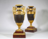 Paire de vases en bronze à double patine et bronze doré, époque Empire
