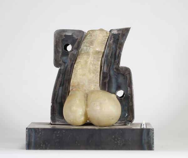 DANY TULKENS (né en 1951) Sans titre (sculpture lumineuse) Métal, résine, composant électrique Vers 1990-2010.