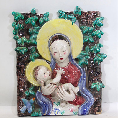 Attribué à Walter Bosse (1904–1979) Madonna à l’enfant Vers 1925–1935 Terre cuite vernissée polychrome, style Wiener Werkstätte.