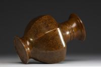 Japan - Bronze vase with powdered patina, 19th century.