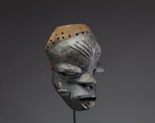 Afrique RDC - Masque Pendé Wongo en bois sculpté, Congo RDC, fin XIXème début XXème.