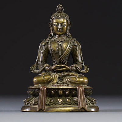 Chine - Statue d'Amitayus en bronze doré, dynastie Qing, XVII-XVIIIème.