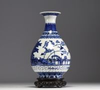 China - White-blue porcelain vase, blue mark under the piece, 19th century.