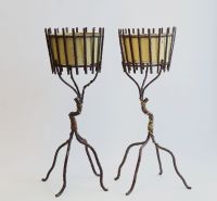 Jean Michel FRANK (1895-1941) Pair of pedestal planters in patinated cast iron decorated with interlacing branches with their metal baskets.