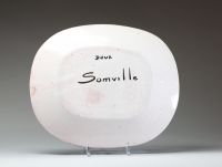 Roger SOMVILLE (1923-2014) Grande assiette en céramique des Atelier de Dour à décor d'oiseaux, vers 1960.