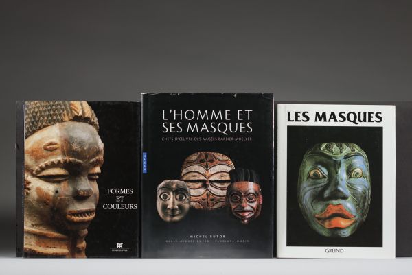 Lot de 6 livres sur l’art africain . Multilingue