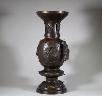 Japon - Vase en bonze