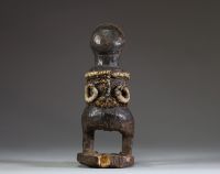 Afrique RDC - Fétiche Songye Kifwebe en bois sculpté, Congo RDC, 1ère moitié XXème.