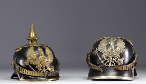 Allemagne - Ensemble de deux casques à pointe d'infanterie, modèle 1887.