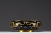 China - Large cloisonné enamel brushwork with dragon decoration, Qing dynasty circa 1900.