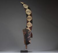 Afrique - Imposant masque Mossi / Winiama en bois sculpté polychrome, Burkina Faso.