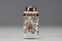 China - A grisaille porcelain tea caddy decorated with elegant women, Qianlong period.