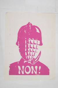 Mai 68 – NON !  Affiche originale réalisée en sérigraphie couleur rose. École Nle Supérieure des Beaux-Arts, toute sa marge non coupée, traces de plis. Sujet intact. Non entoilée  80X60 cm